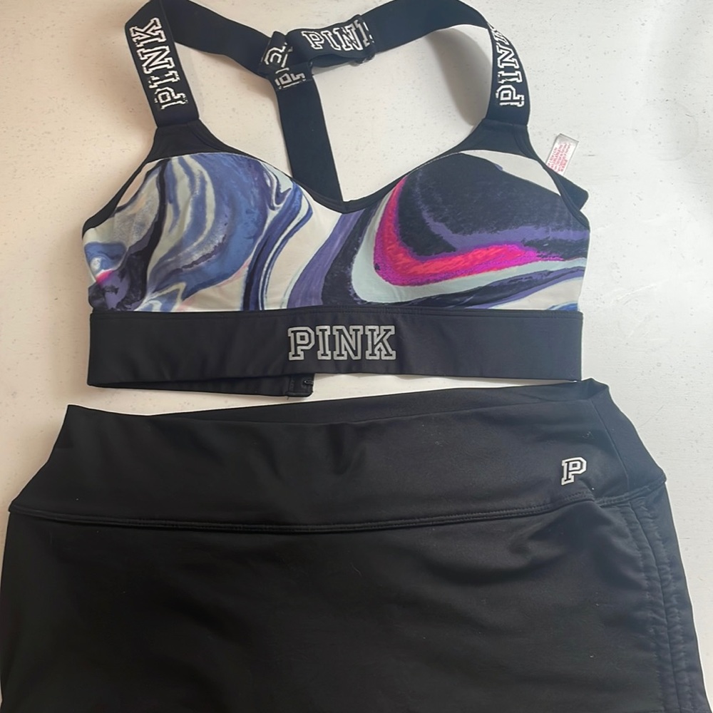 PINK Workout Set: Colorful Sports Bra with Black comfortable Spandex